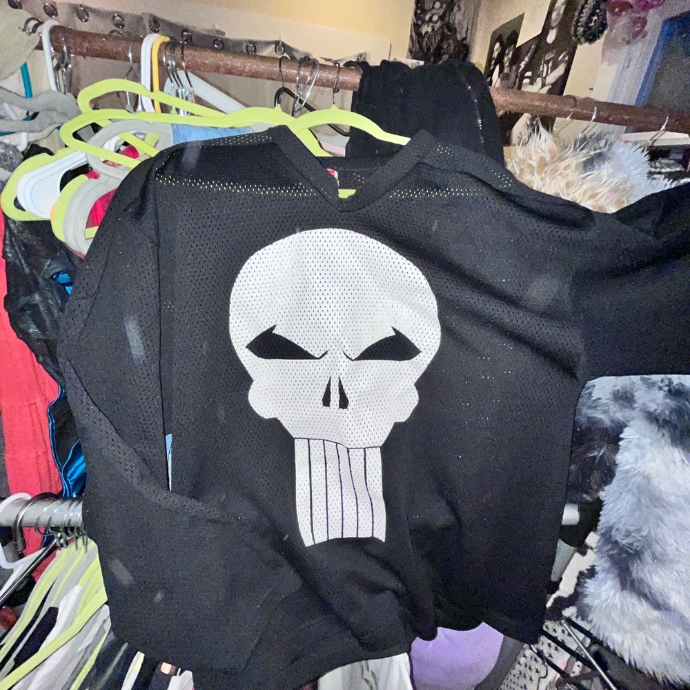 Black and White Punisher Skull Jersey